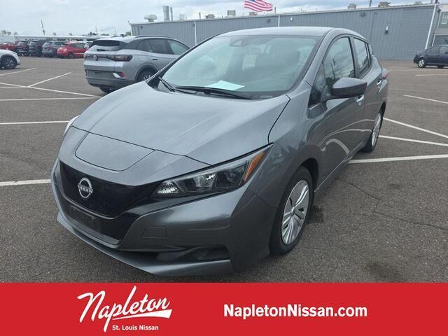 2025 NISSAN Leaf