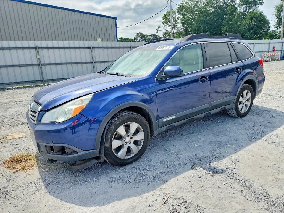 2011 SUBARU Outback