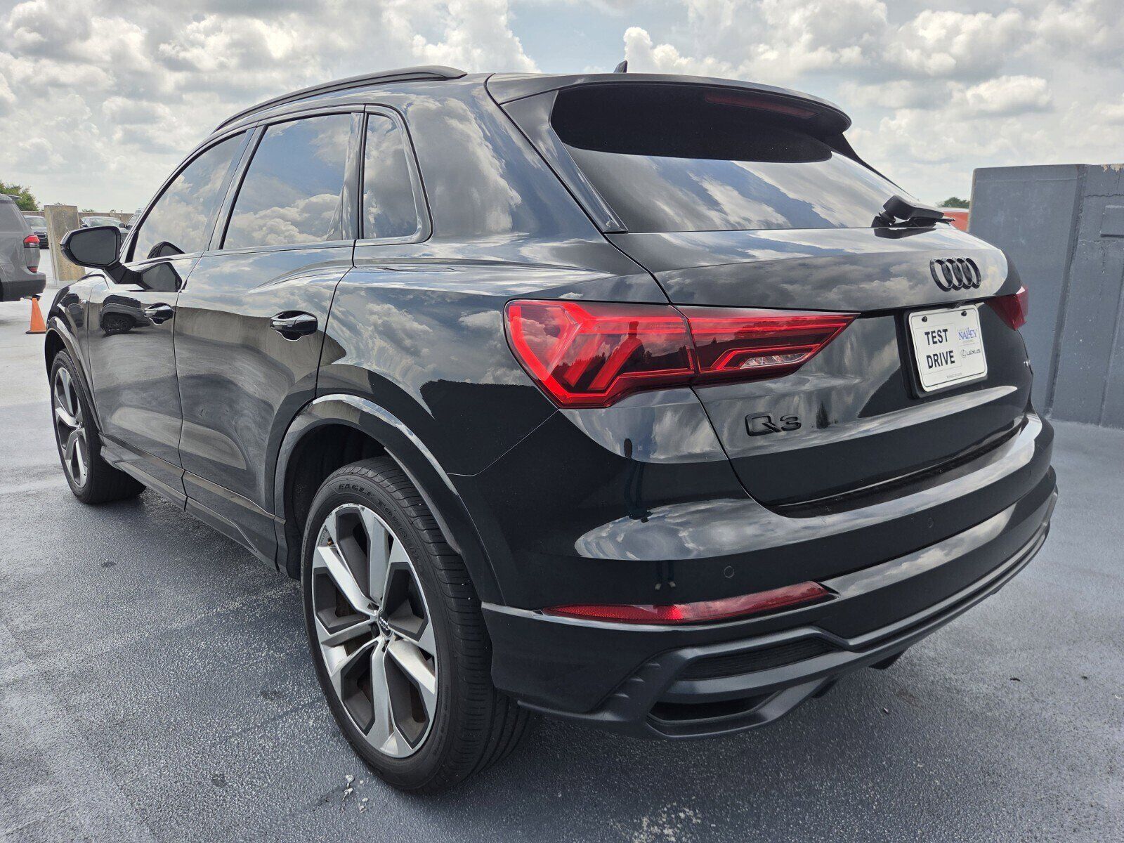 2021 Audi Q3