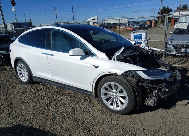 2020 TESLA Model X