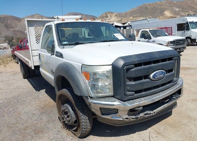 2011 FORD F-550
