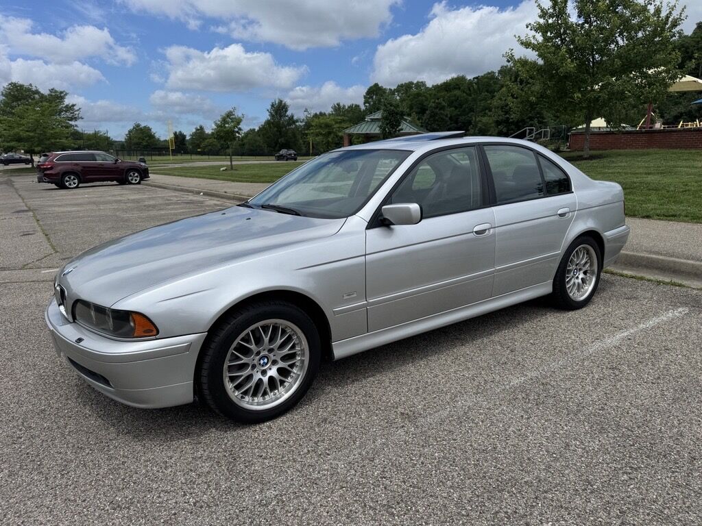 BMW 530i