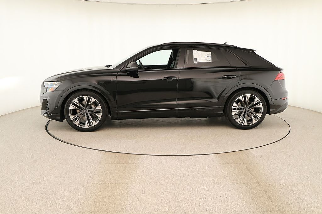2026 Audi Q8