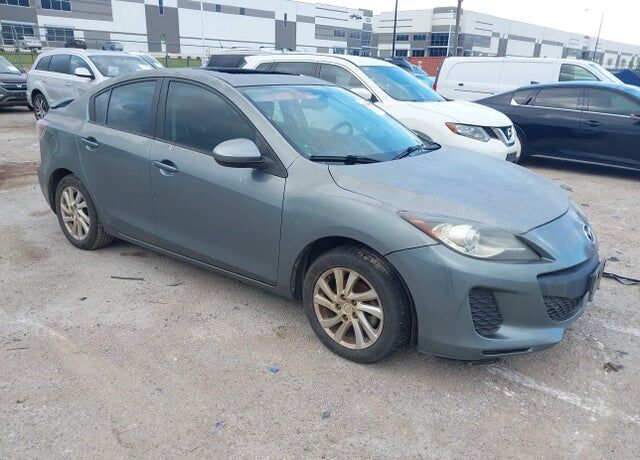 2012 MAZDA Mazda3