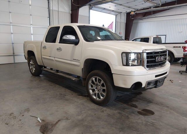 2010 GMC Sierra