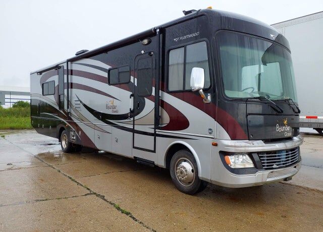 2013 FORD Motorhome Chassis