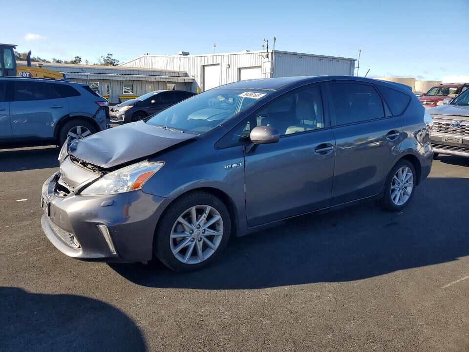 Toyota Prius V