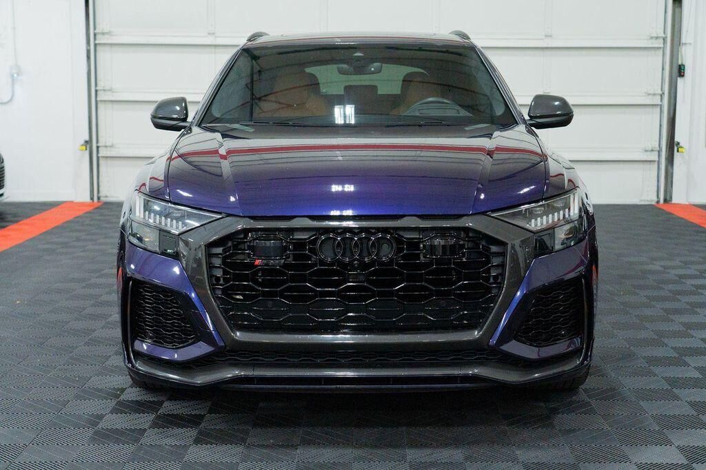 2023 Audi RS Q8