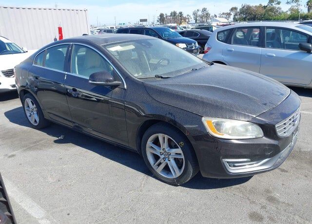 2014 VOLVO S60