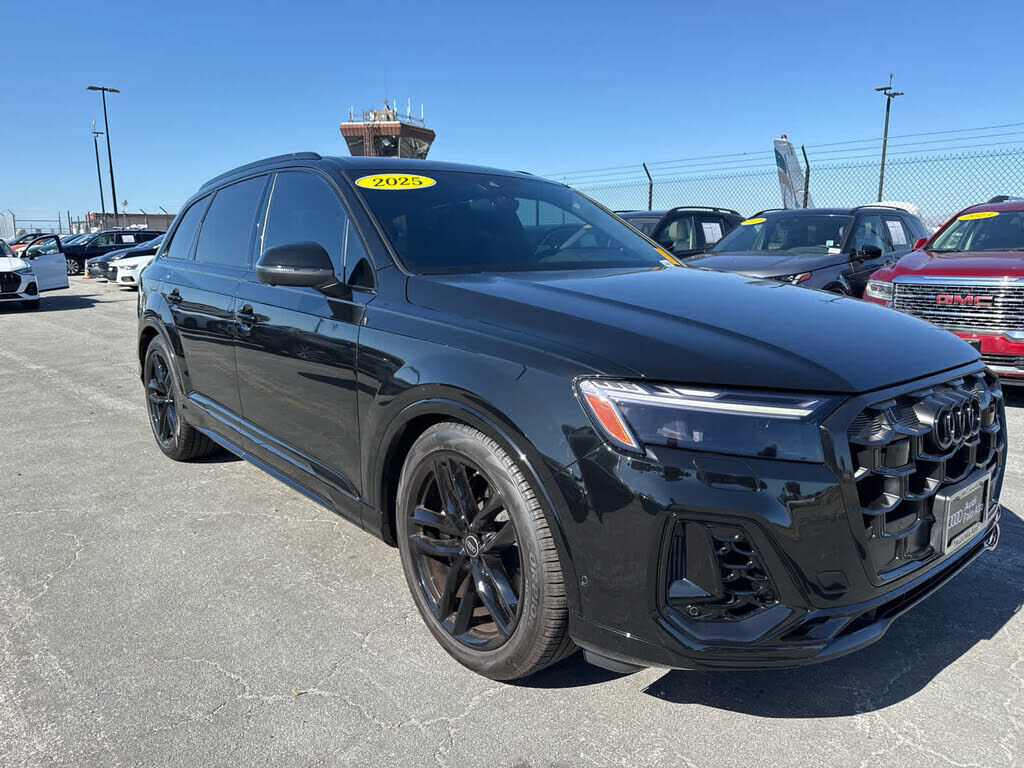 2025 Audi SQ7