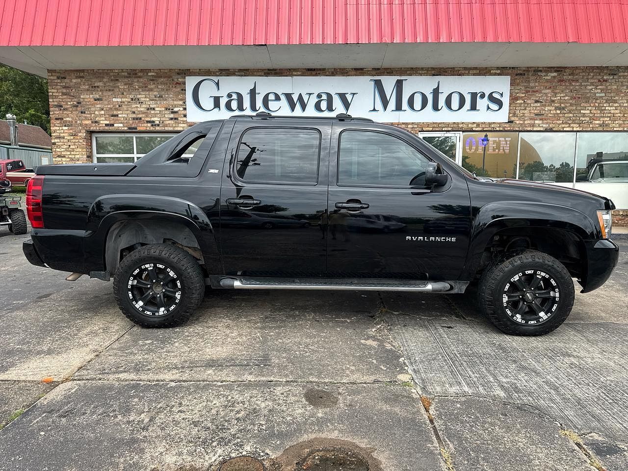 2011 CHEVROLET Avalanche