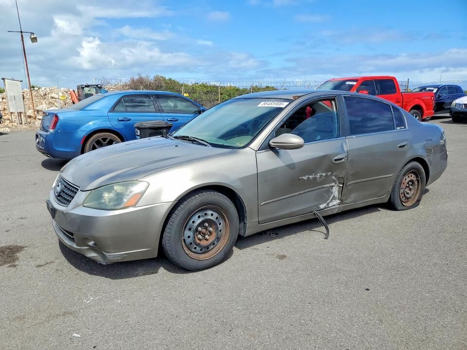 2005 NISSAN Altima