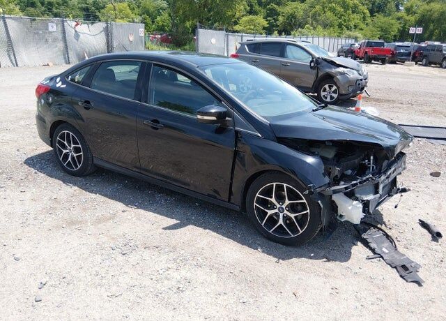 2017 FORD Focus