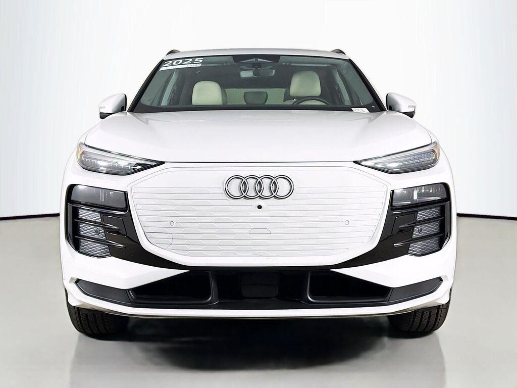 2025 Audi Q6