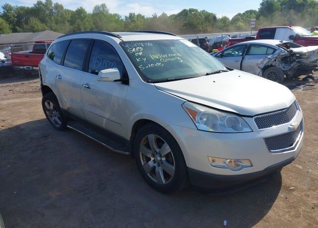 2011 CHEVROLET Traverse