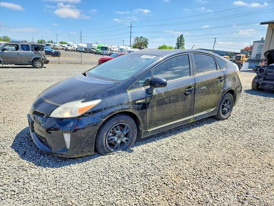 2013 TOYOTA PRIUS