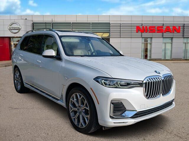 2022 BMW X7