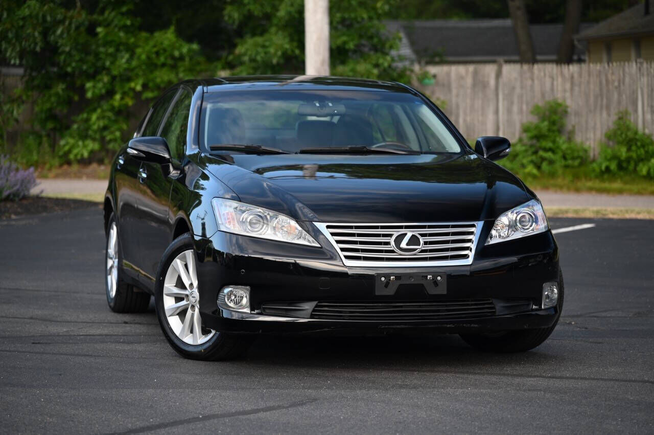 2011 LEXUS ES