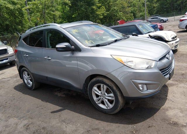 2013 HYUNDAI Tucson
