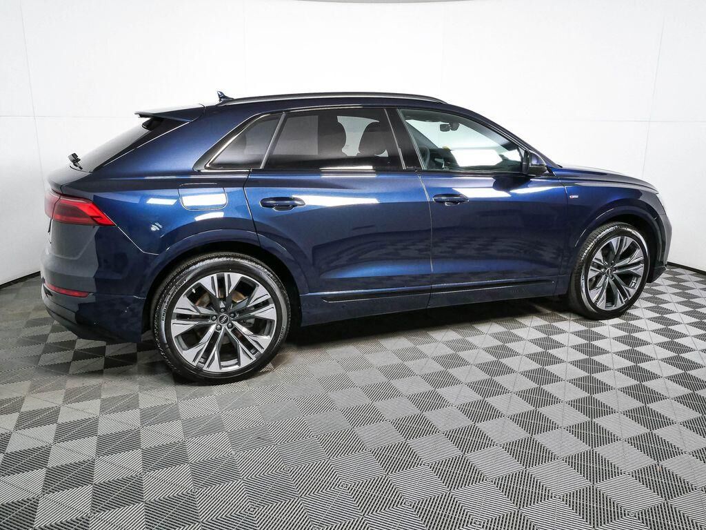 2026 Audi Q8