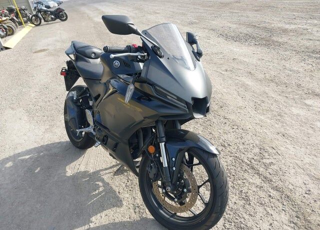 2025 YAMAHA YZF