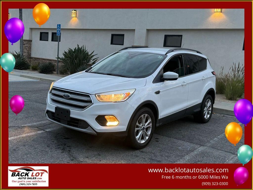 2018 FORD Escape
