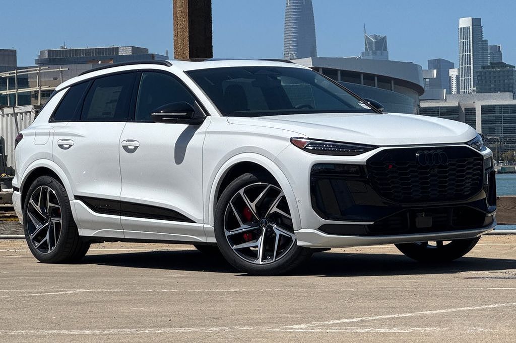 2027 Audi SQ6