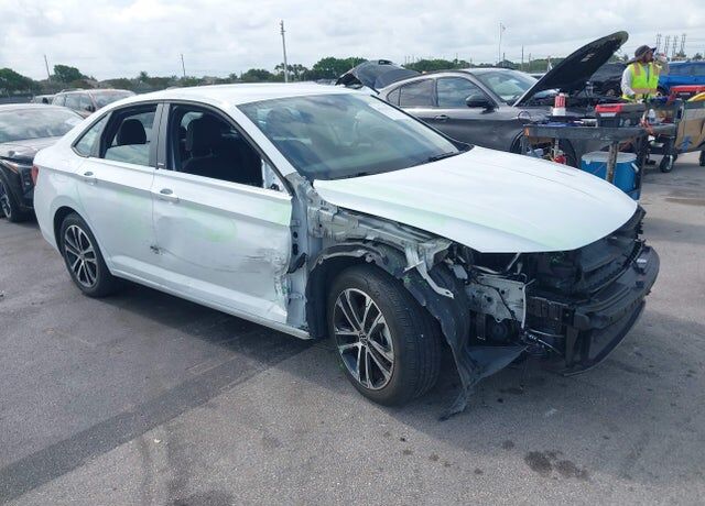 2024 VOLKSWAGEN Jetta