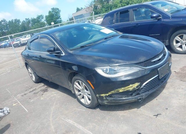 2015 CHRYSLER 200