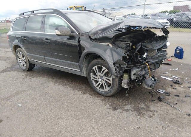 2015 VOLVO XC70