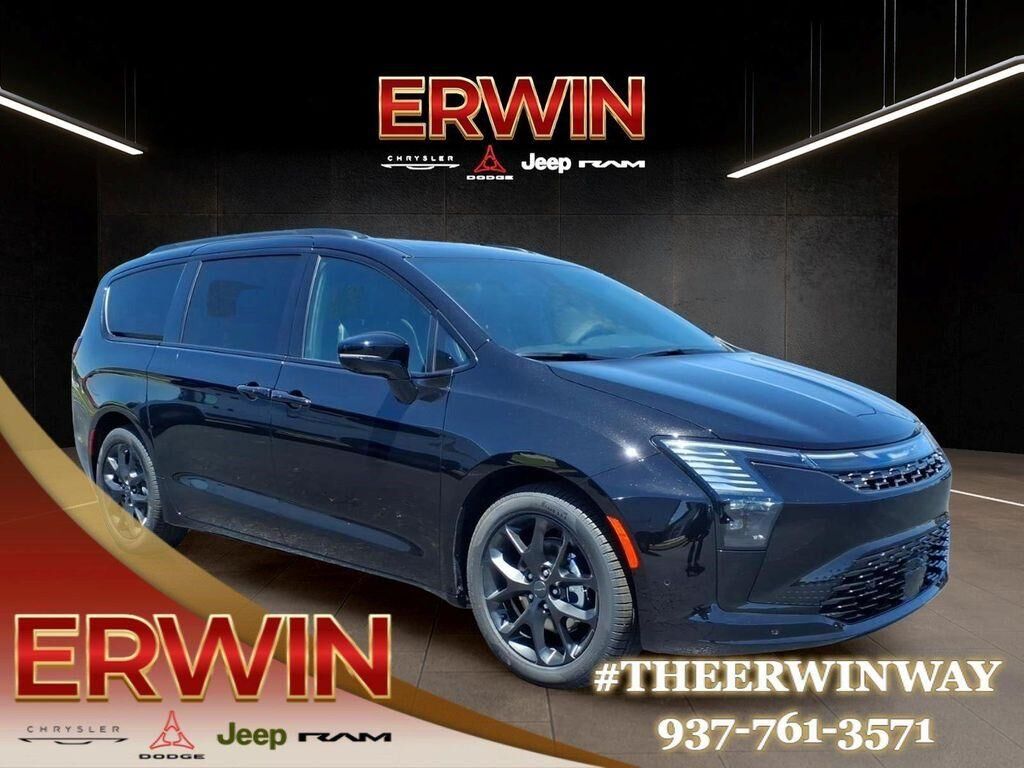 2027 CHRYSLER Pacifica
