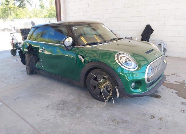 2021 MINI Cooper