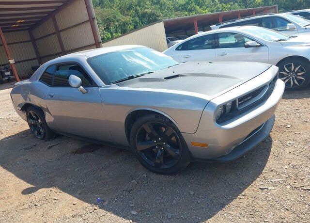 2013 DODGE Challenger