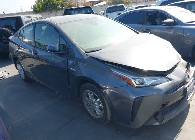 2022 TOYOTA PRIUS