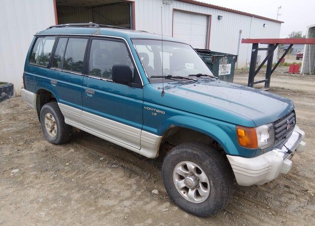 1995 MITSUBISHI Montero