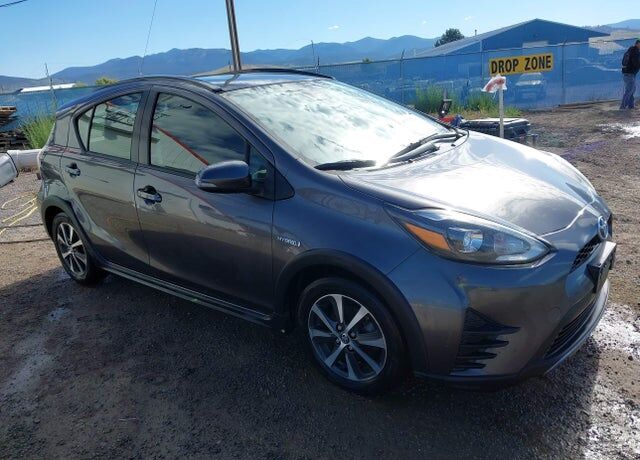 2018 TOYOTA Prius