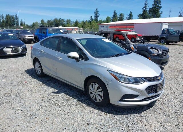 2017 CHEVROLET Cruze