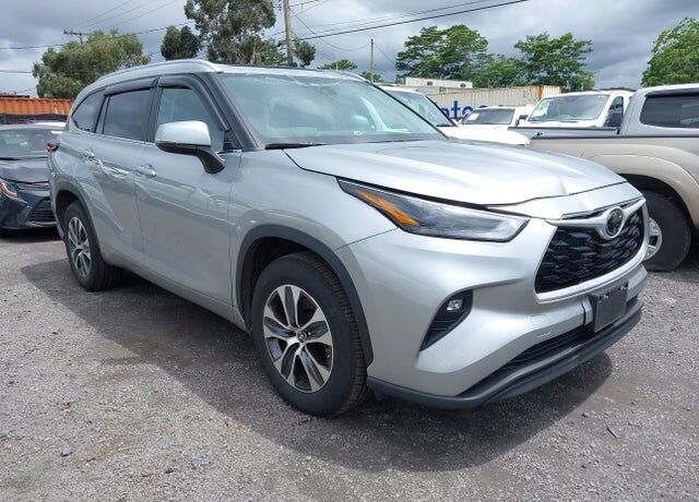 2024 TOYOTA Highlander