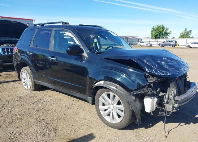 2011 SUBARU Forester