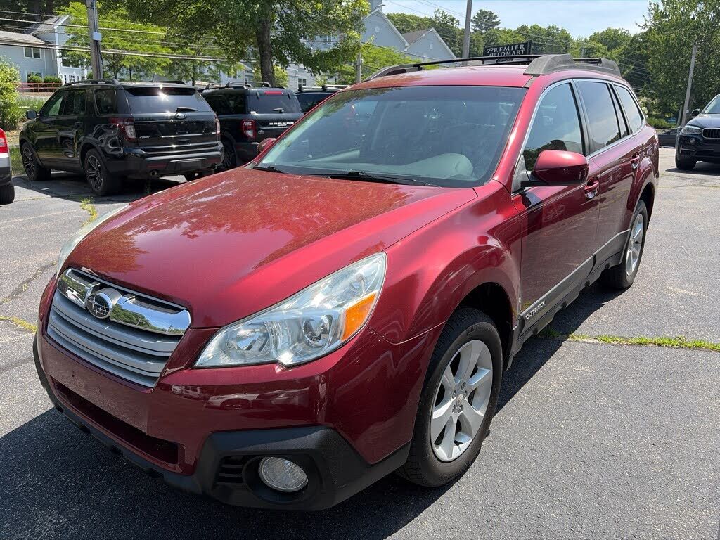2014 SUBARU Outback