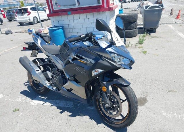 2023 KAWASAKI Ninja