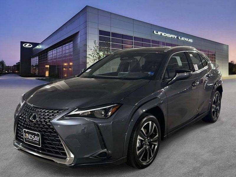 2026 LEXUS UX