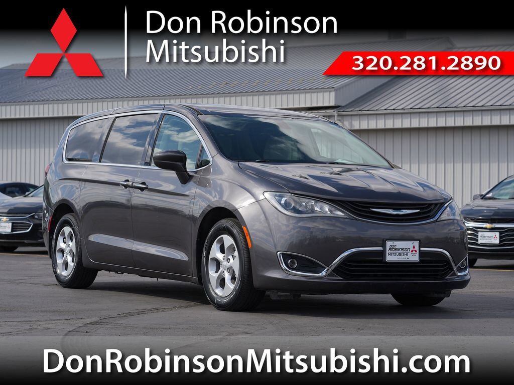 2017 CHRYSLER Pacifica