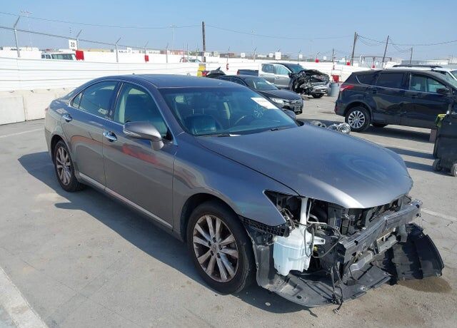2012 LEXUS ES