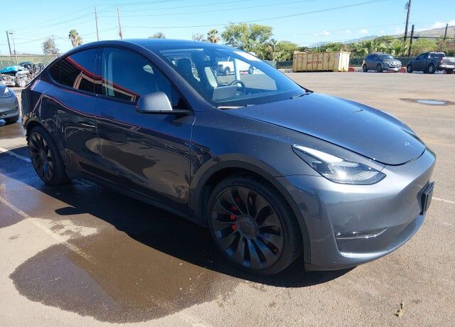 2022 TESLA Model Y