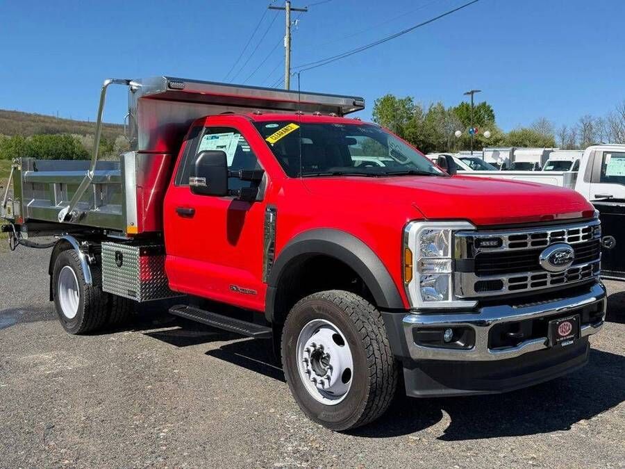 2024 FORD F-600