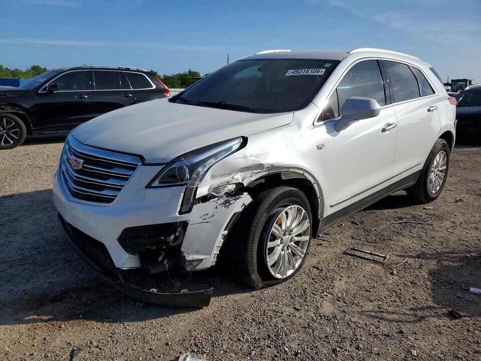 2018 CADILLAC XT5