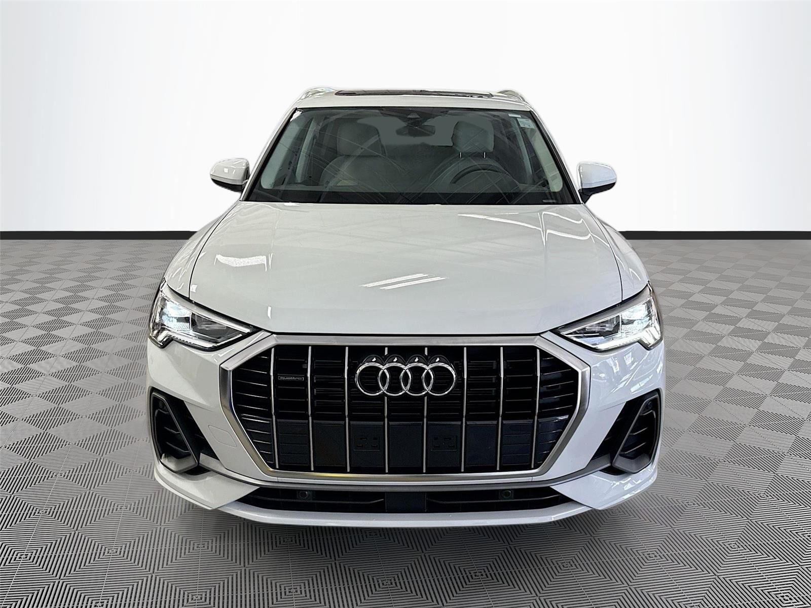 2023 Audi Q3