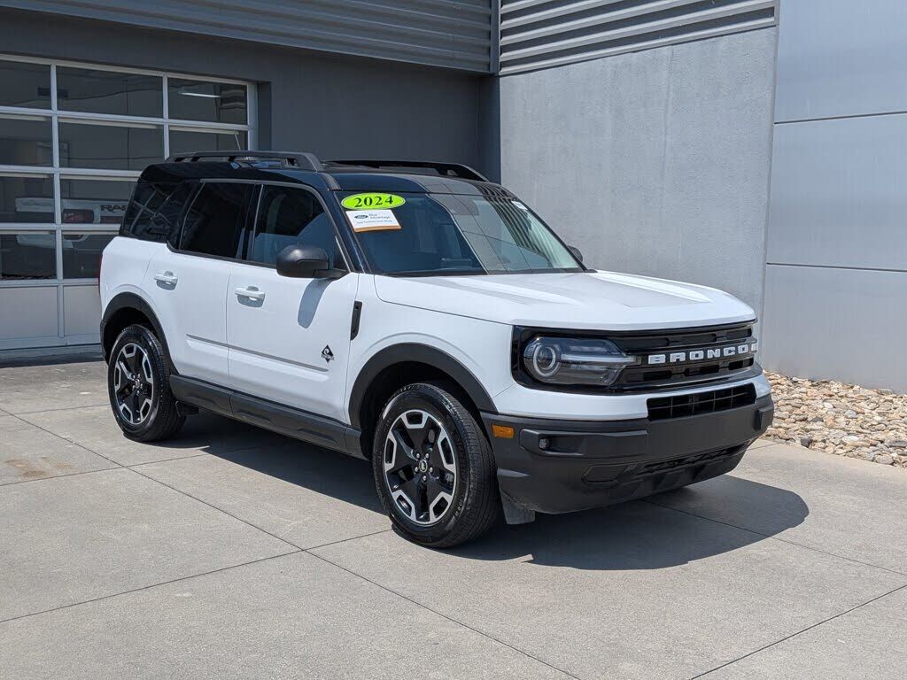 2024 FORD Bronco