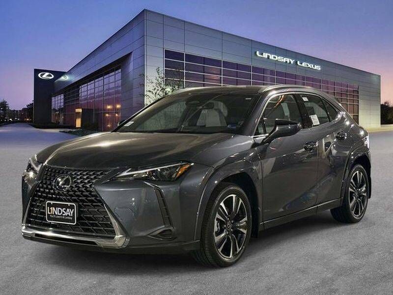 2026 LEXUS UX